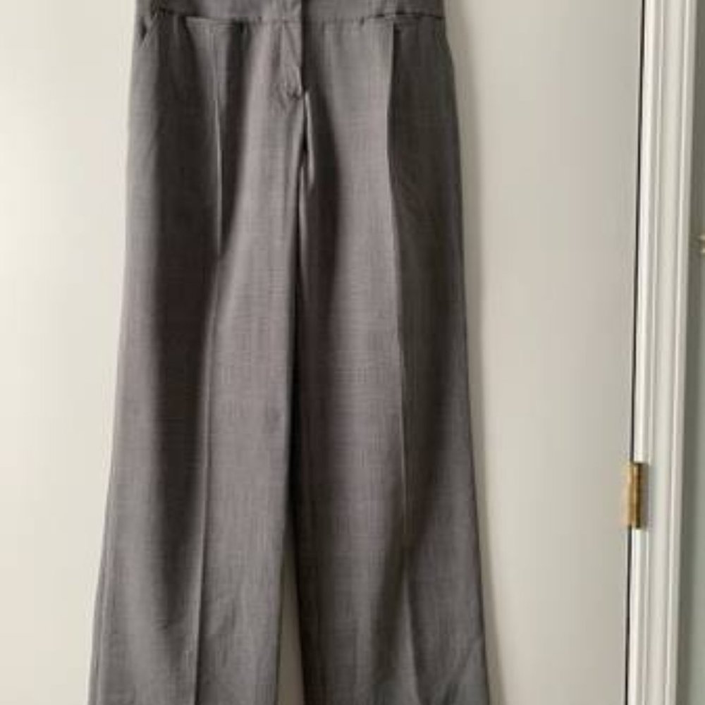 NWT Women's Max Studio Size 4 Gray/Black/White Plaid Slacks Pants